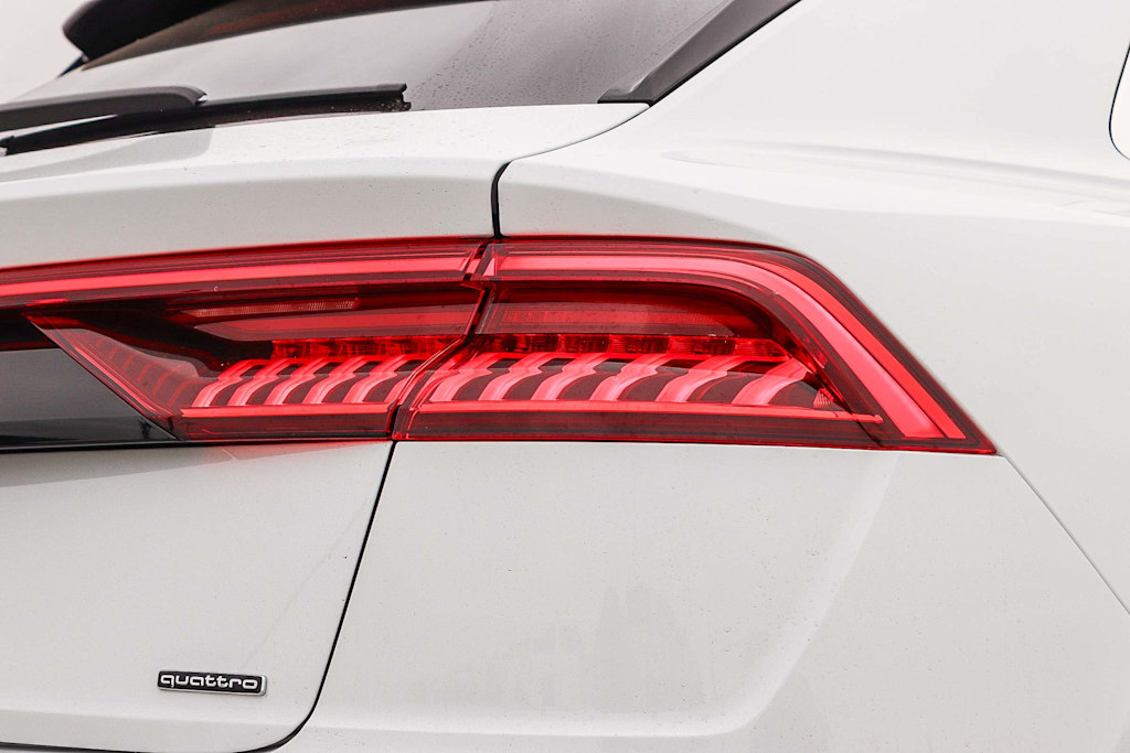 Thumbnail: 2022 Audi Q8 - 21
