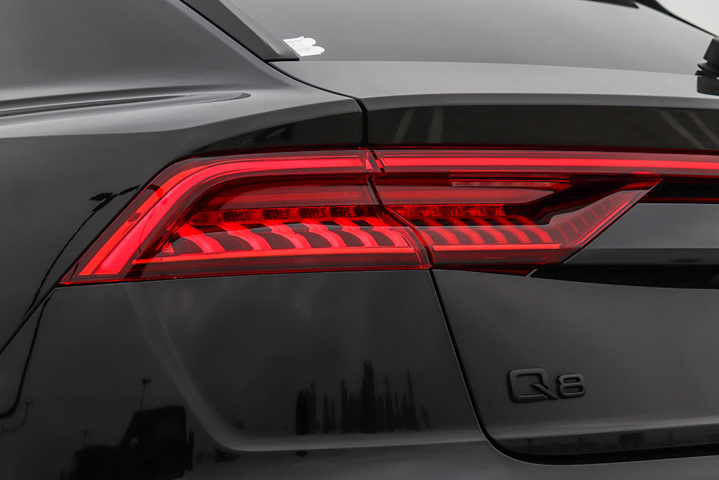 Thumbnail: 2023 Audi Q8 - 23