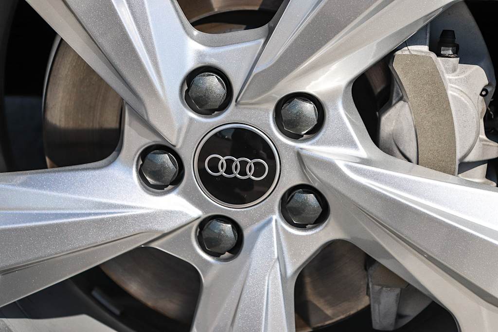 Thumbnail: 2023 Audi Q5 - 14