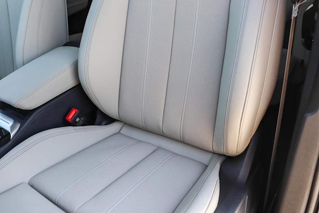 Thumbnail: 2025 Audi Q5 - 25