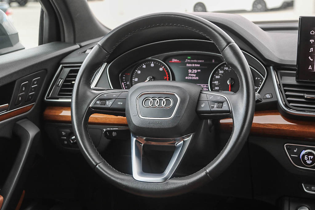 2022 Audi Q5 Premium 12