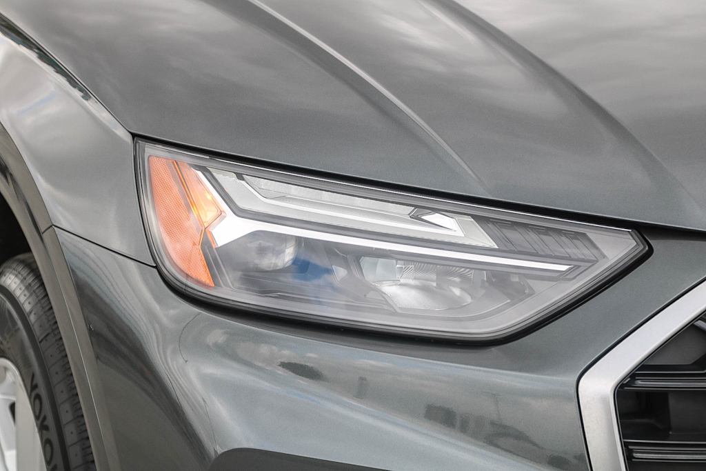 2022 Audi Q5 Premium 19