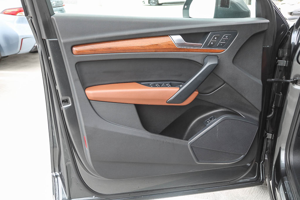 2022 Audi Q5 Premium 27