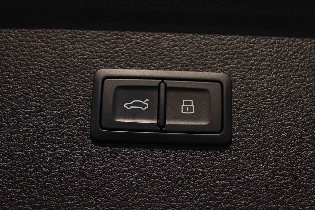 Thumbnail: 2024 Audi Q5 - 39