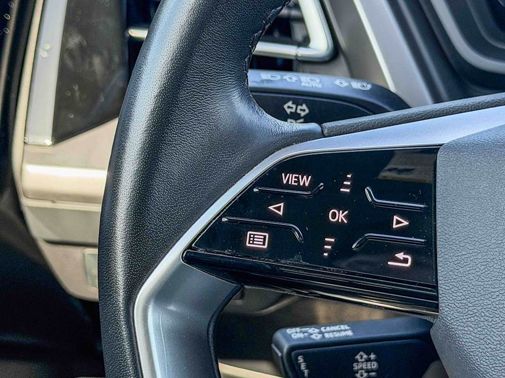 Thumbnail: 2023 Audi Q4 e-tron - 26