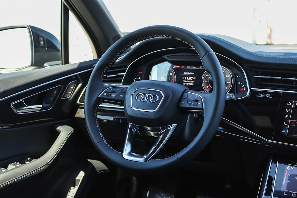 Thumbnail: 2026 Audi Q7 - 9