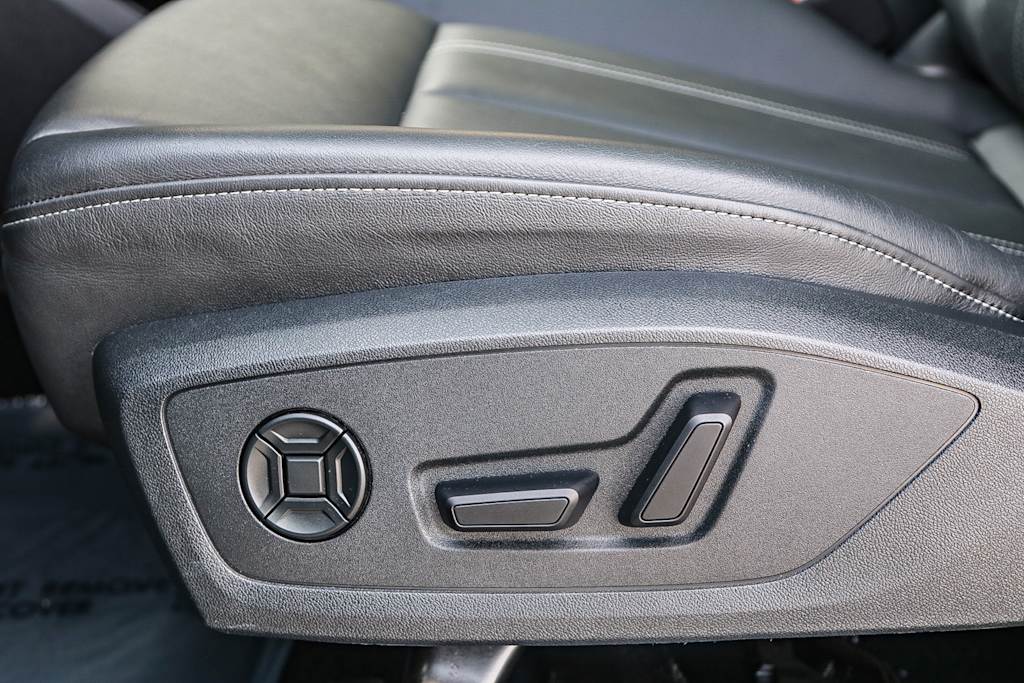 2024 Audi Q4 e-tron Premium Plus 24