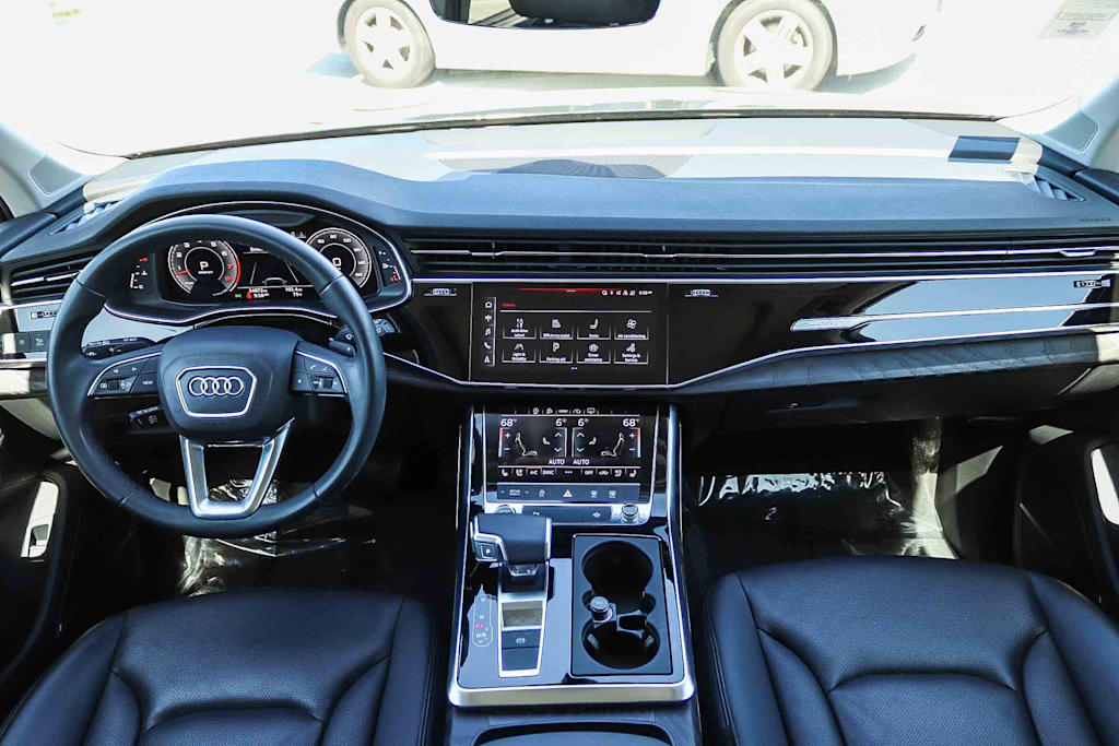 Thumbnail: 2022 Audi Q7 - 2