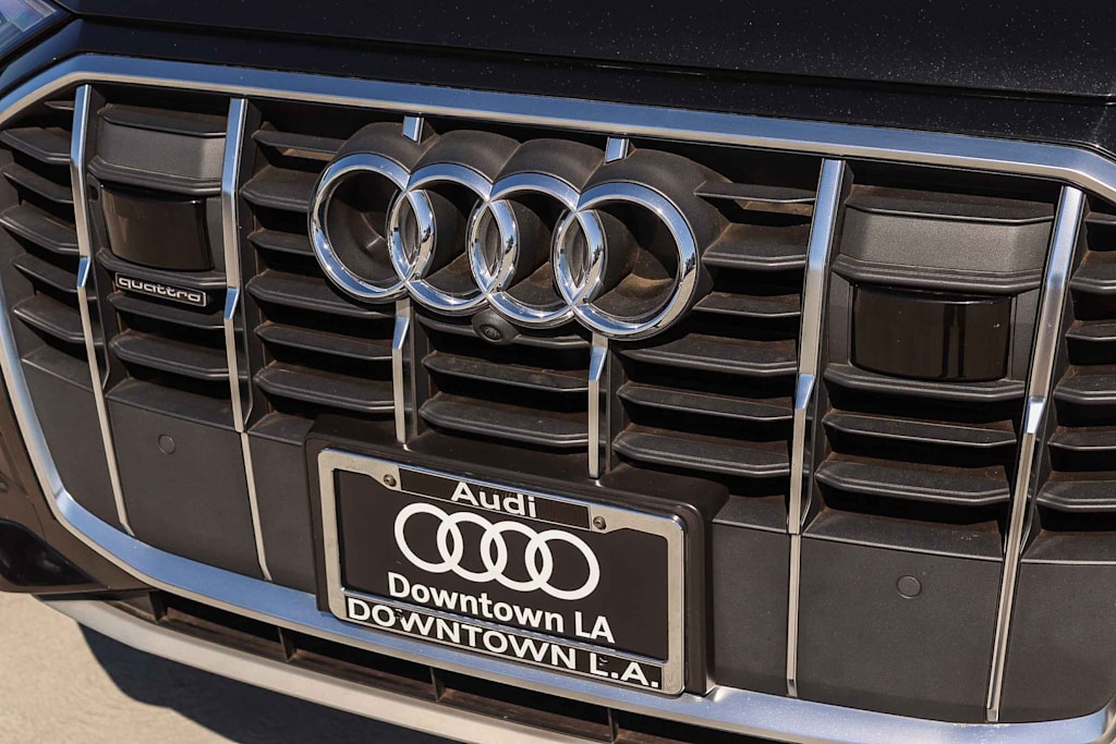Thumbnail: 2022 Audi Q7 - 6