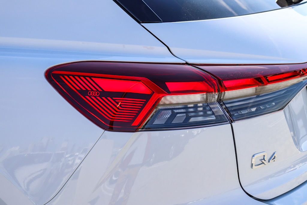 Thumbnail: 2023 Audi Q4 e-tron - 23