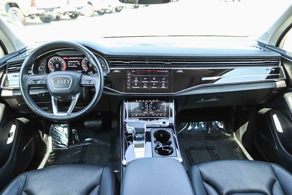 Thumbnail: 2023 Audi Q7 - 2