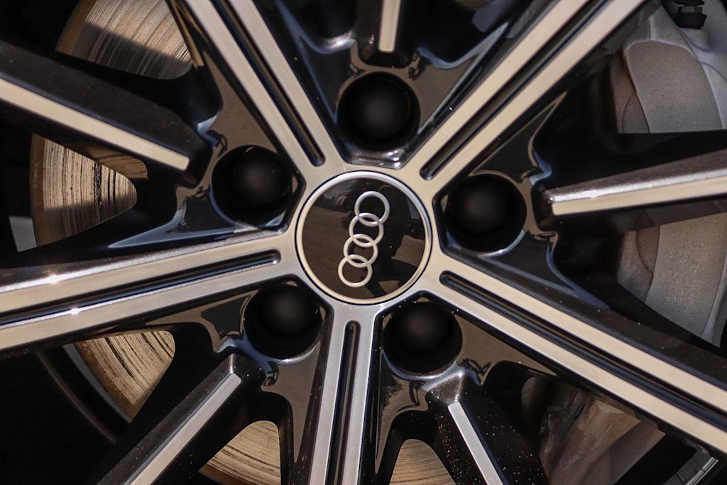 Thumbnail: 2023 Audi Q7 - 25