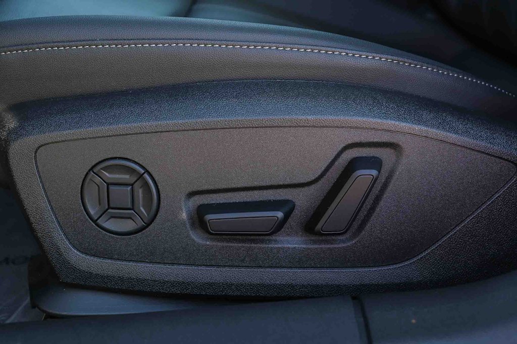 Thumbnail: 2025 Audi A5 - 28