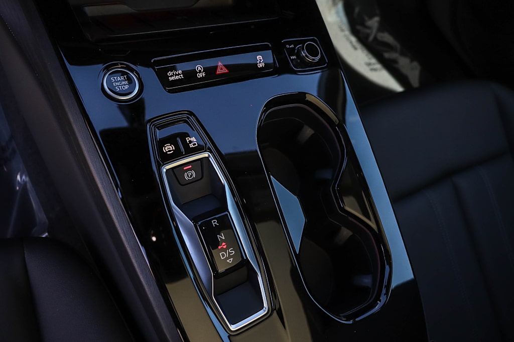 Thumbnail: 2025 Audi A5 - 14