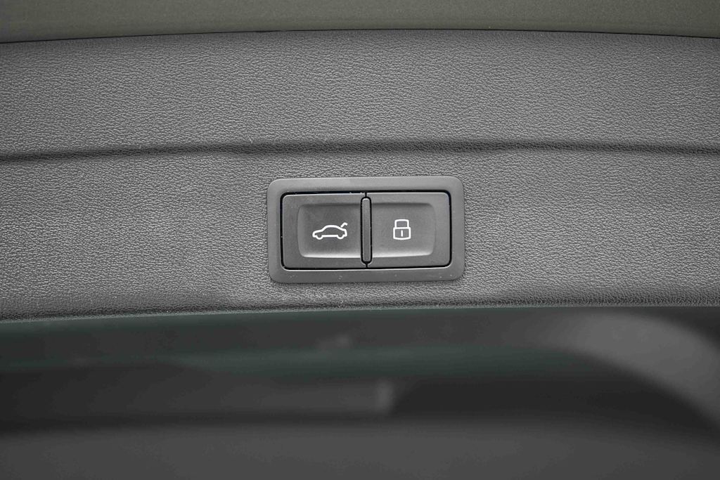 Thumbnail: 2025 Audi A5 - 29