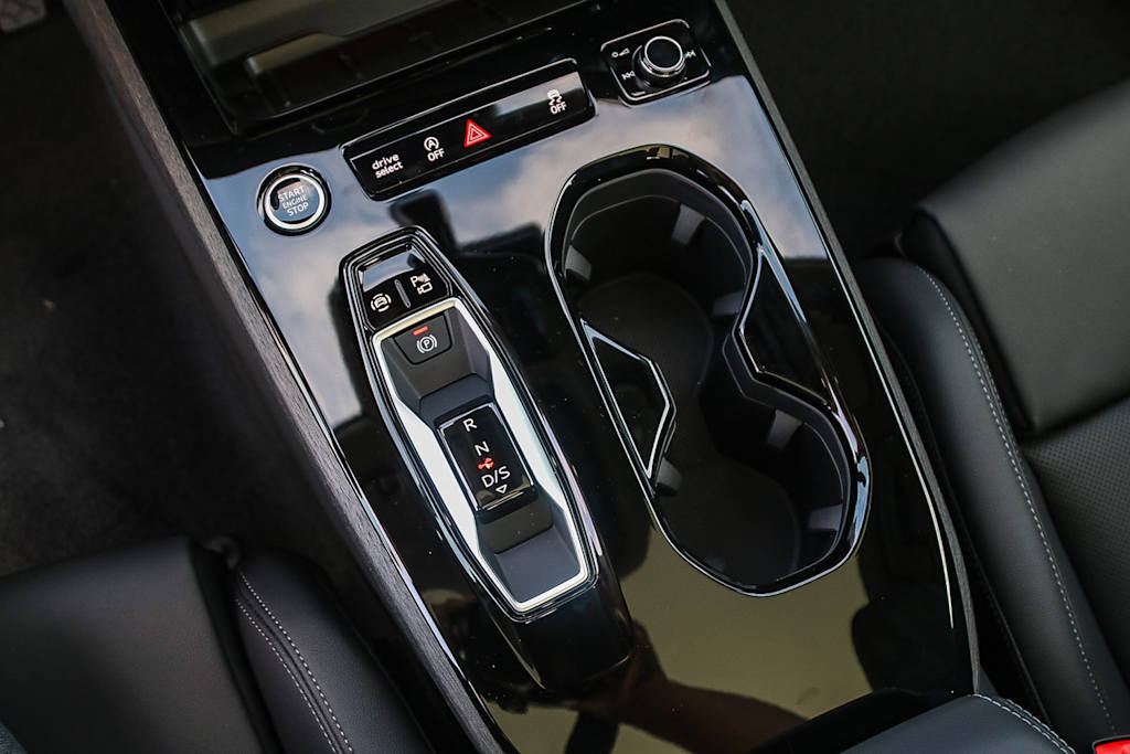 Thumbnail: 2025 Audi A5 - 15