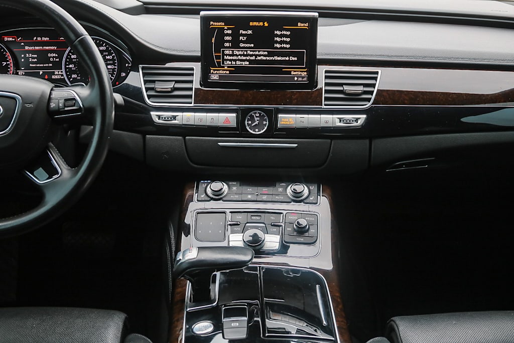 Thumbnail: 2017 Audi A8 - 7