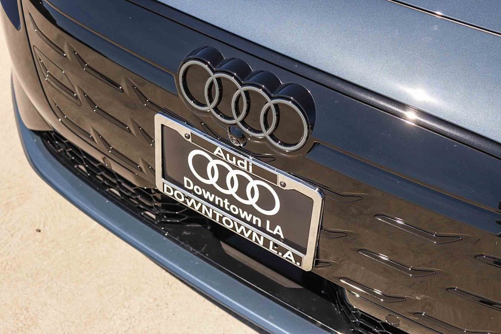 Thumbnail: 2027 Audi e-tron - 6