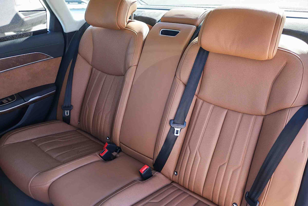 Thumbnail: 2021 Audi A8 - 12