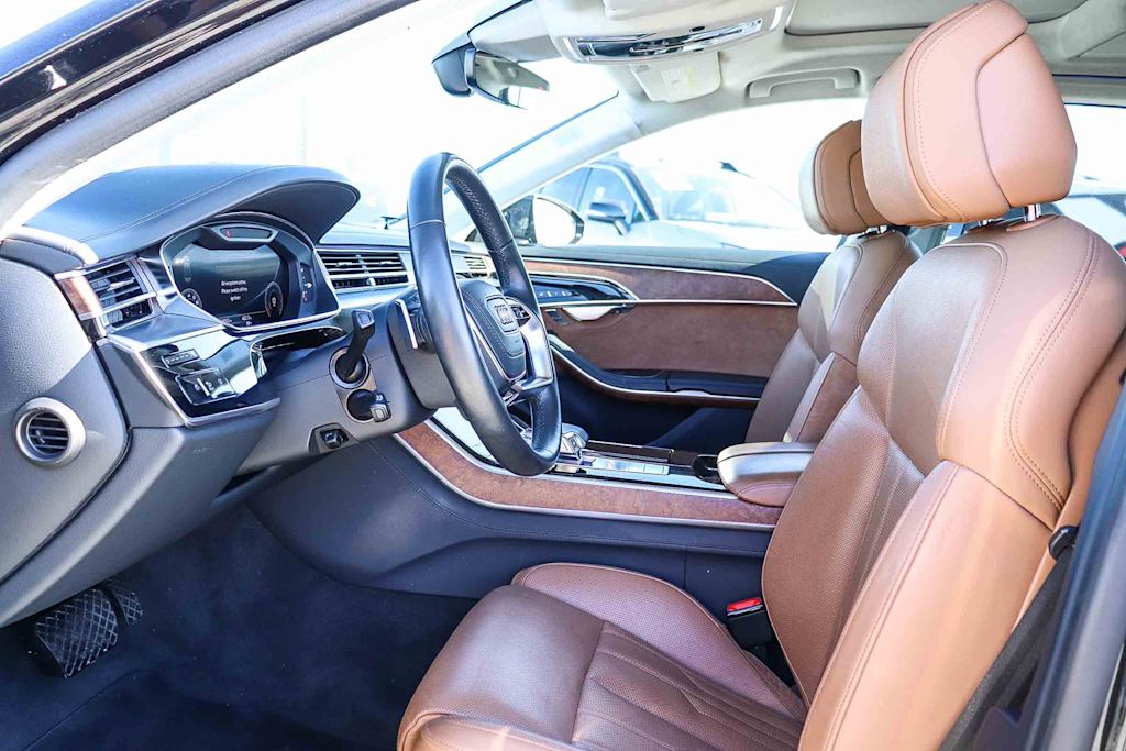 Thumbnail: 2021 Audi A8 - 11