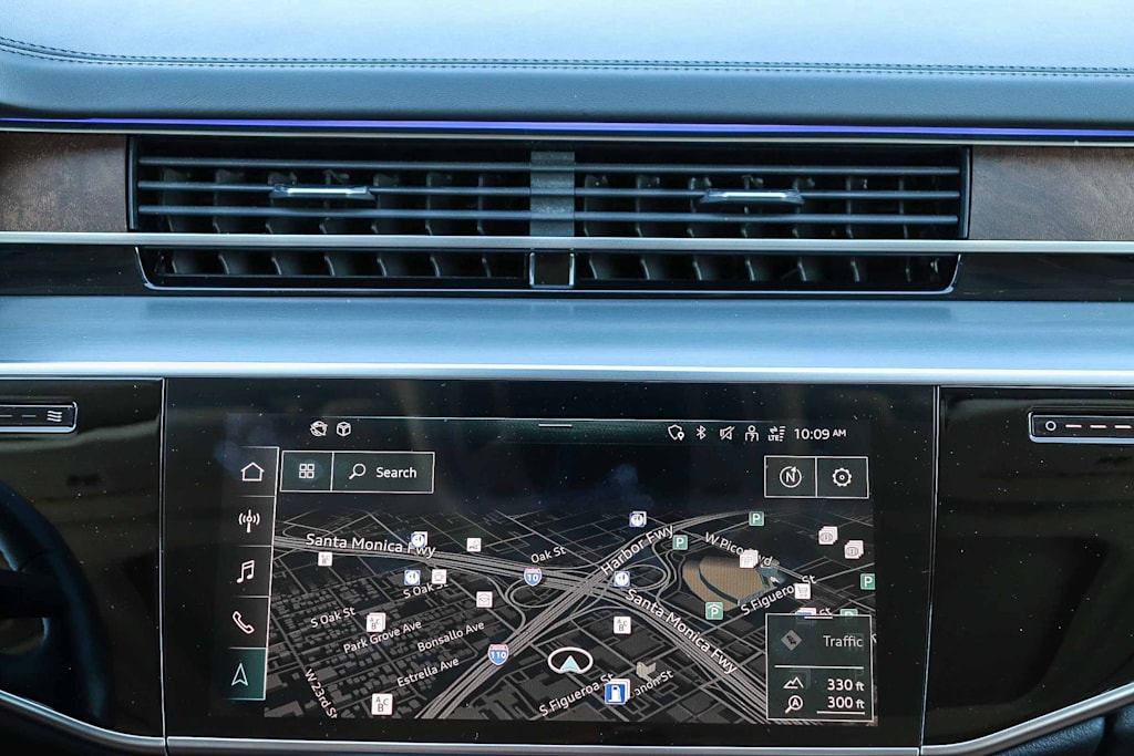 Thumbnail: 2021 Audi A8 - 26