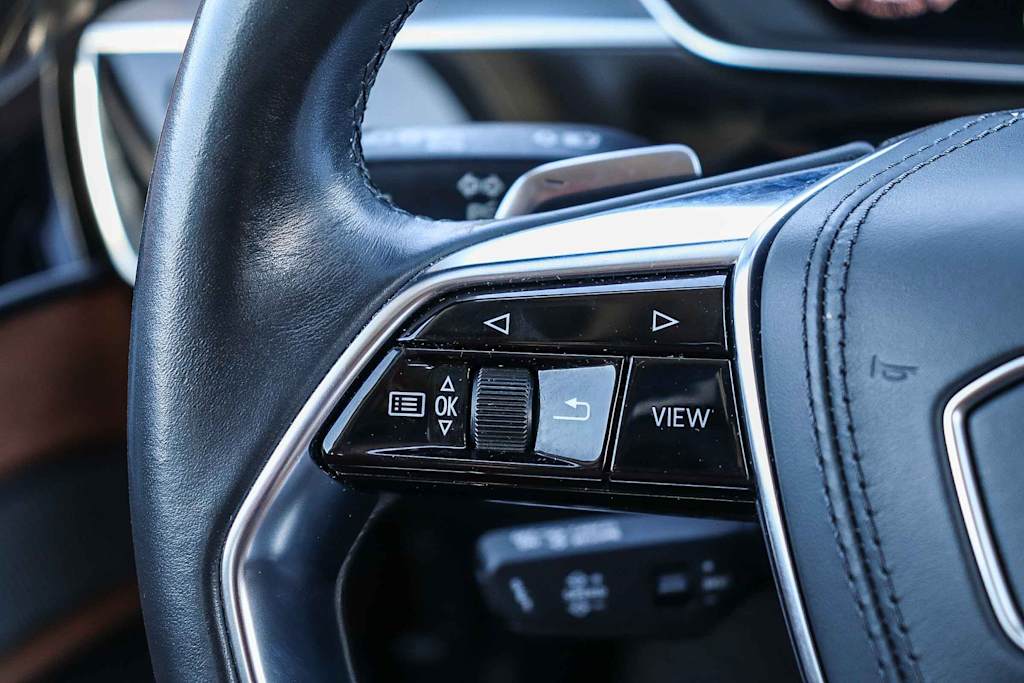 Thumbnail: 2021 Audi A8 - 27