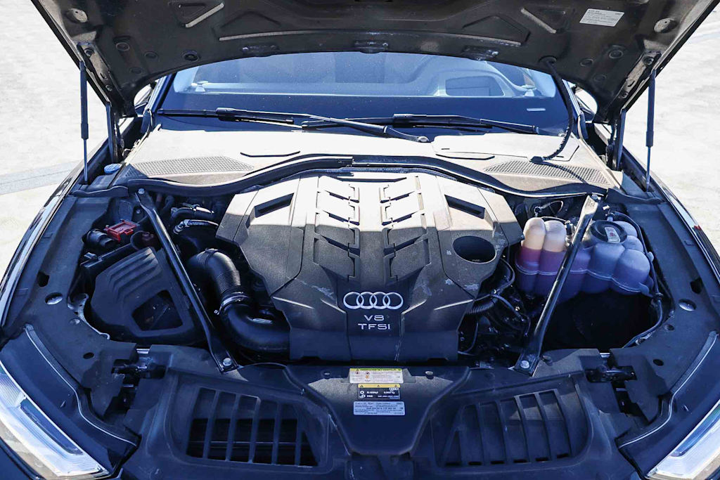 Thumbnail: 2021 Audi A8 - 8