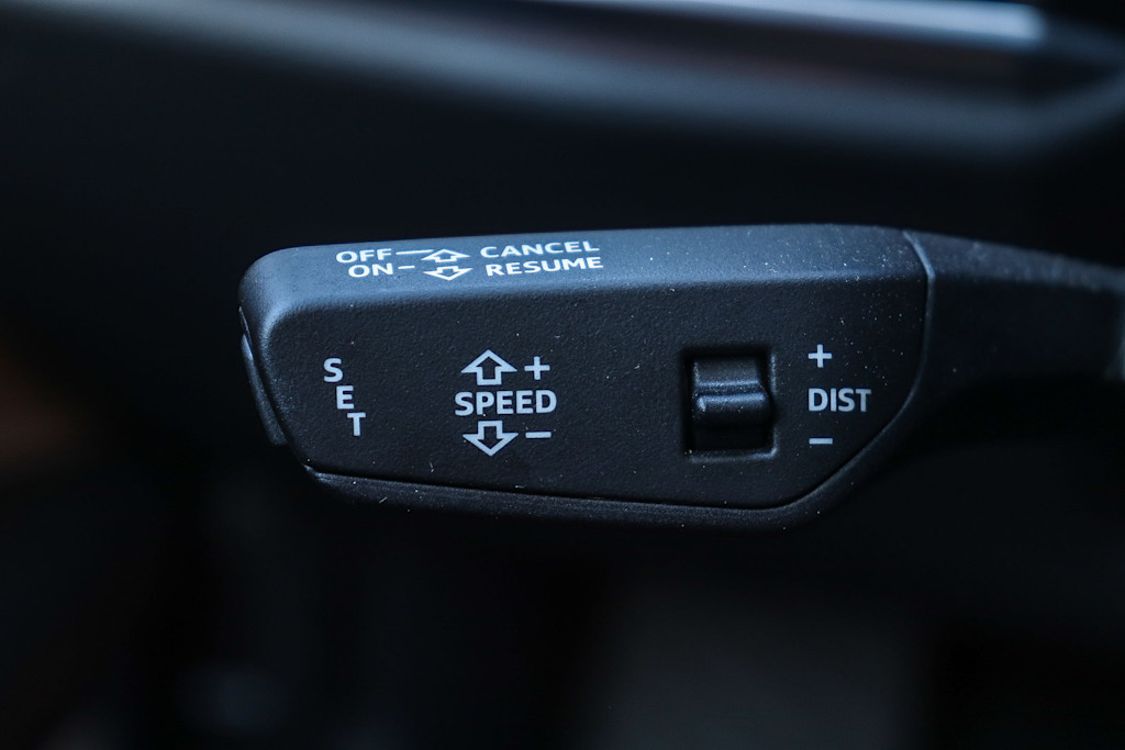 Thumbnail: 2021 Audi A8 - 34