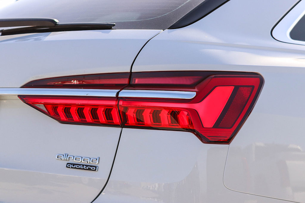Thumbnail: 2023 Audi A6 - 22