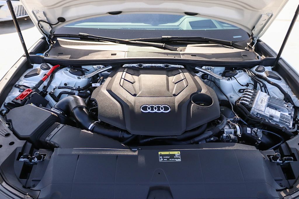 Thumbnail: 2023 Audi A6 - 8