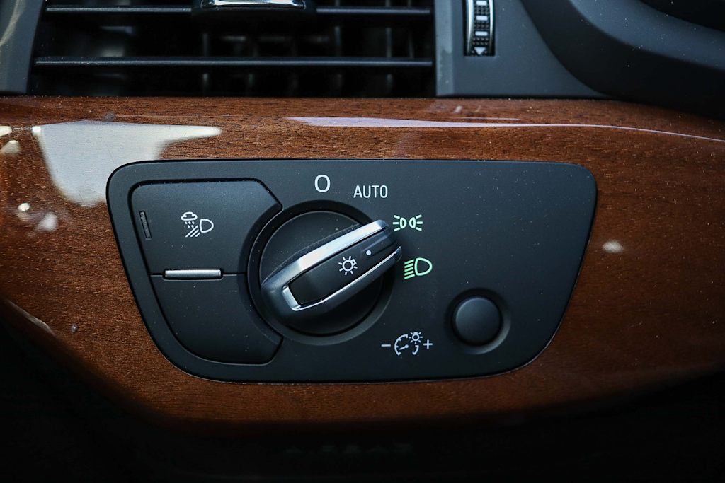 Thumbnail: 2023 Audi A4 - 33