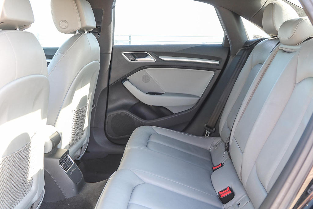 2017 Audi A3 Premium 11