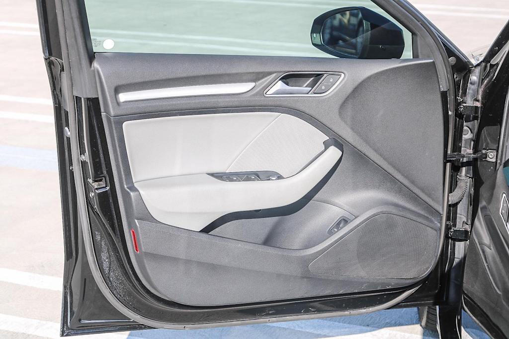 2017 Audi A3 Premium 26