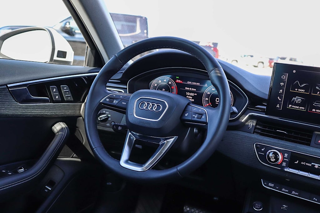 Thumbnail: 2023 Audi A4 - 9