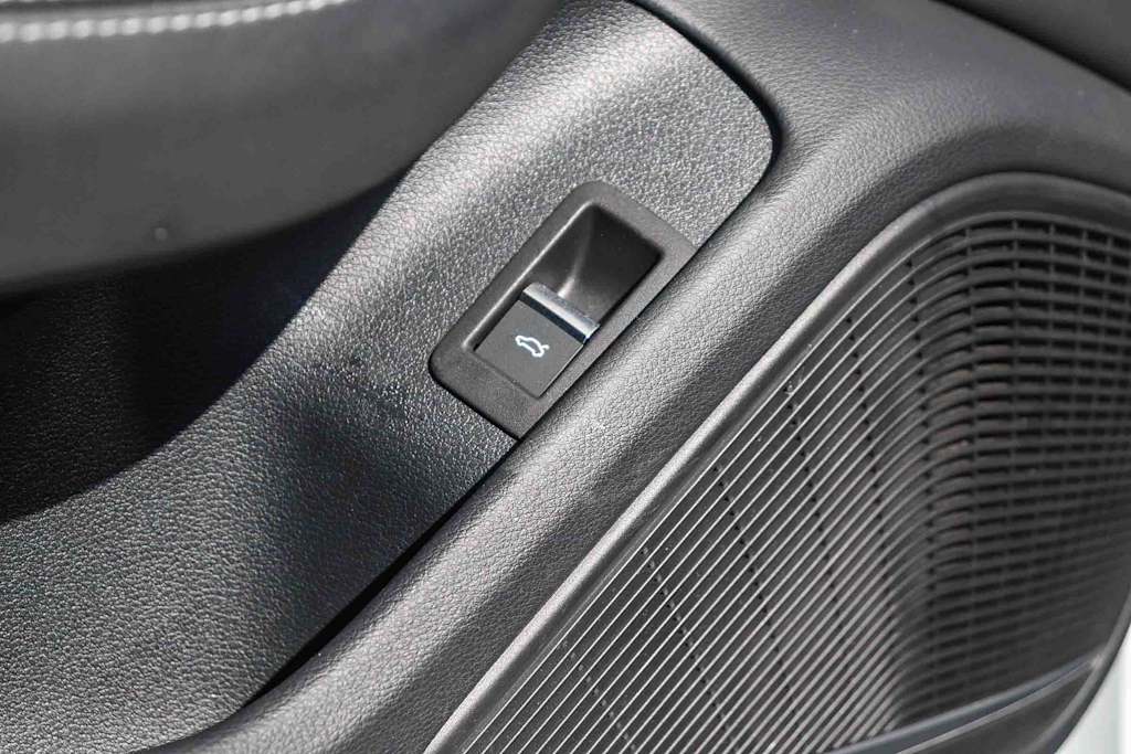 Thumbnail: 2023 Audi A4 - 31