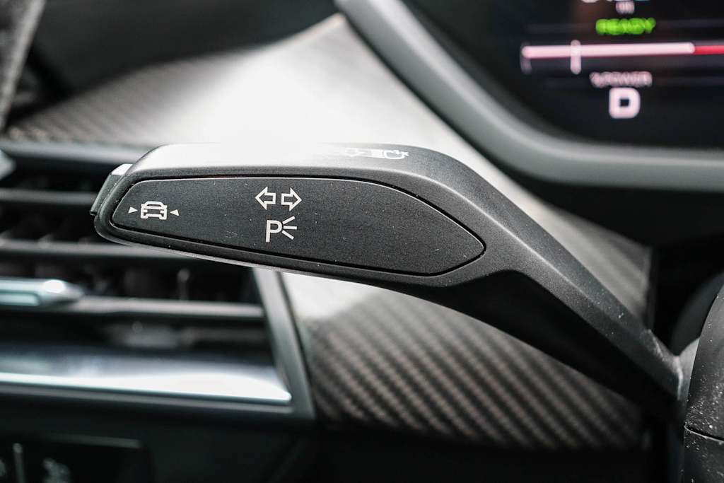 Thumbnail: 2022 Audi e-tron GT - 35