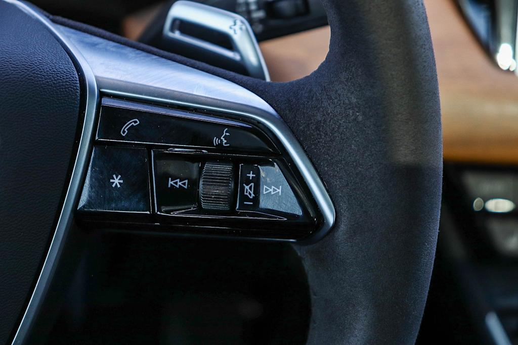 Thumbnail: 2022 Audi e-tron GT - 26