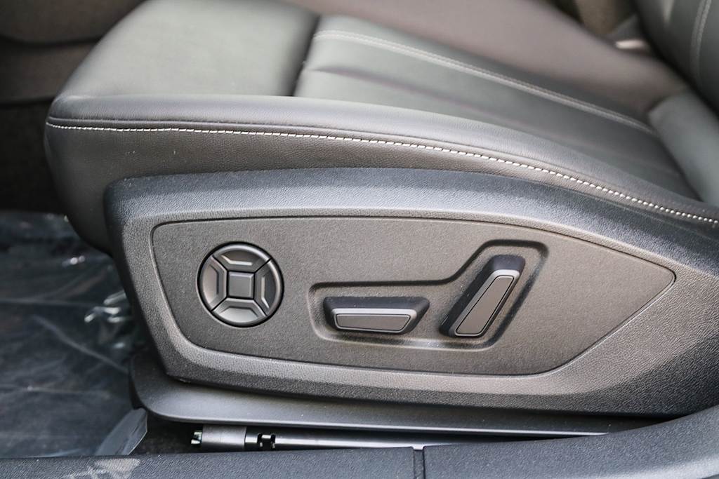 Thumbnail: 2025 Audi A3 - 22