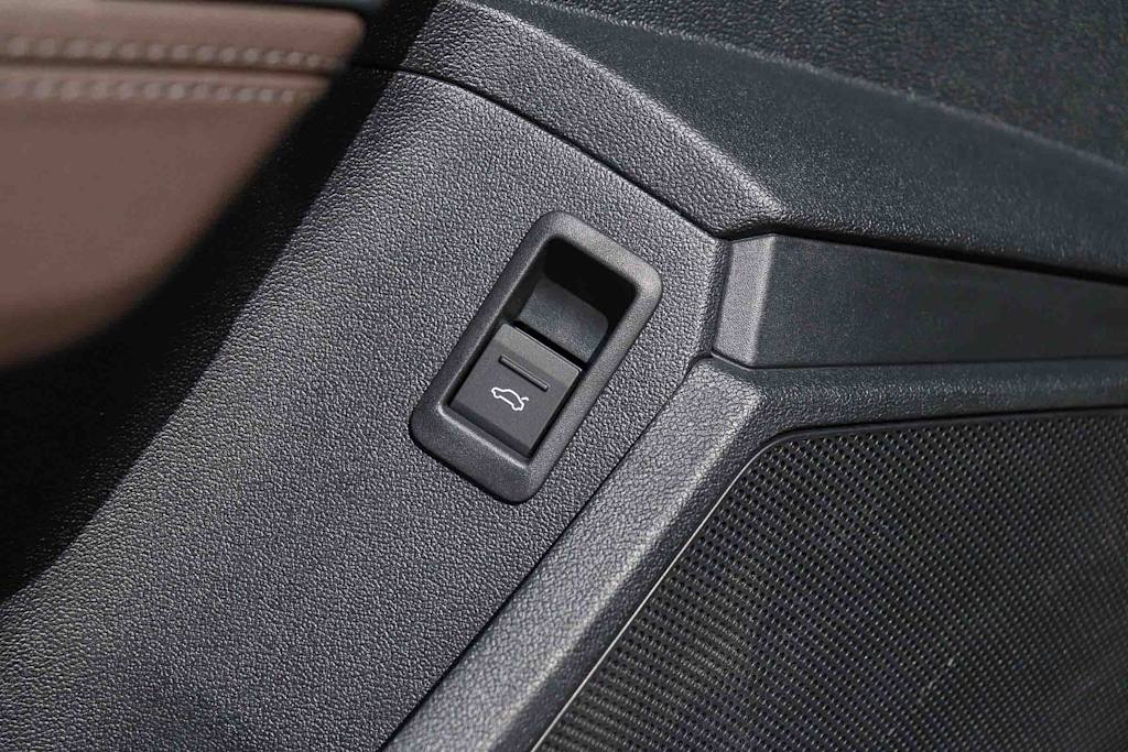 Thumbnail: 2025 Audi A3 - 16