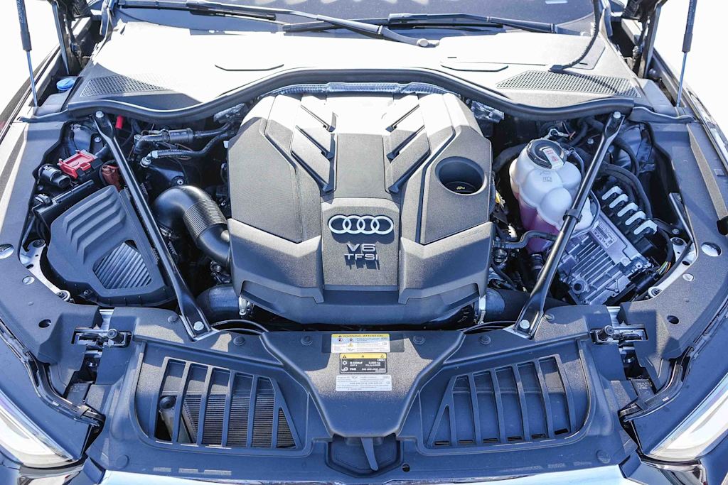 Thumbnail: 2025 Audi A8 - 8