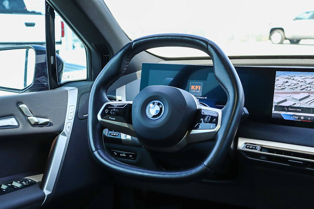 Thumbnail: 2024 BMW iX - 7