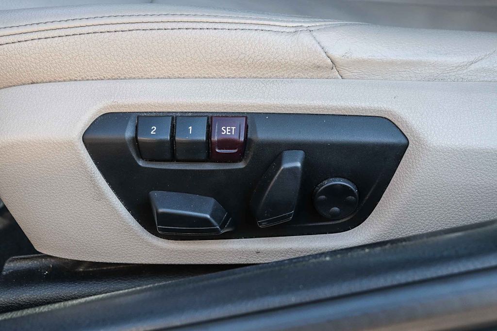 Thumbnail: 2015 BMW 2 Series - 32