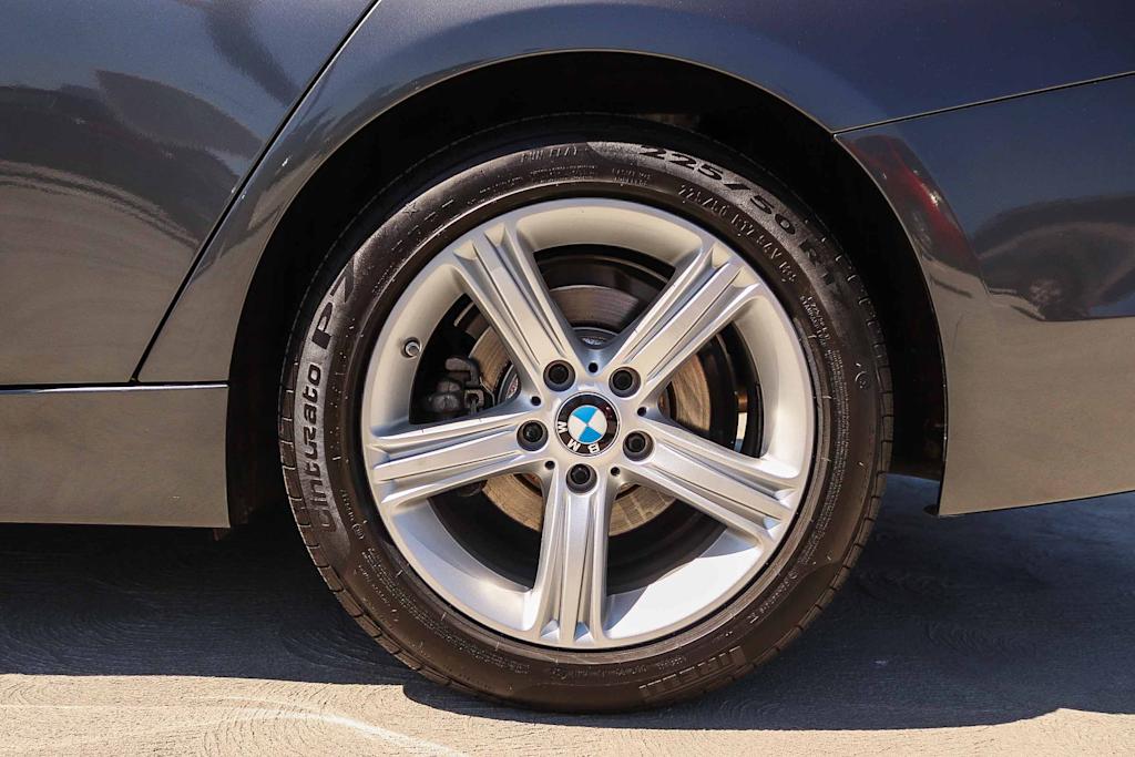 Thumbnail: 2015 BMW 3 Series - 6