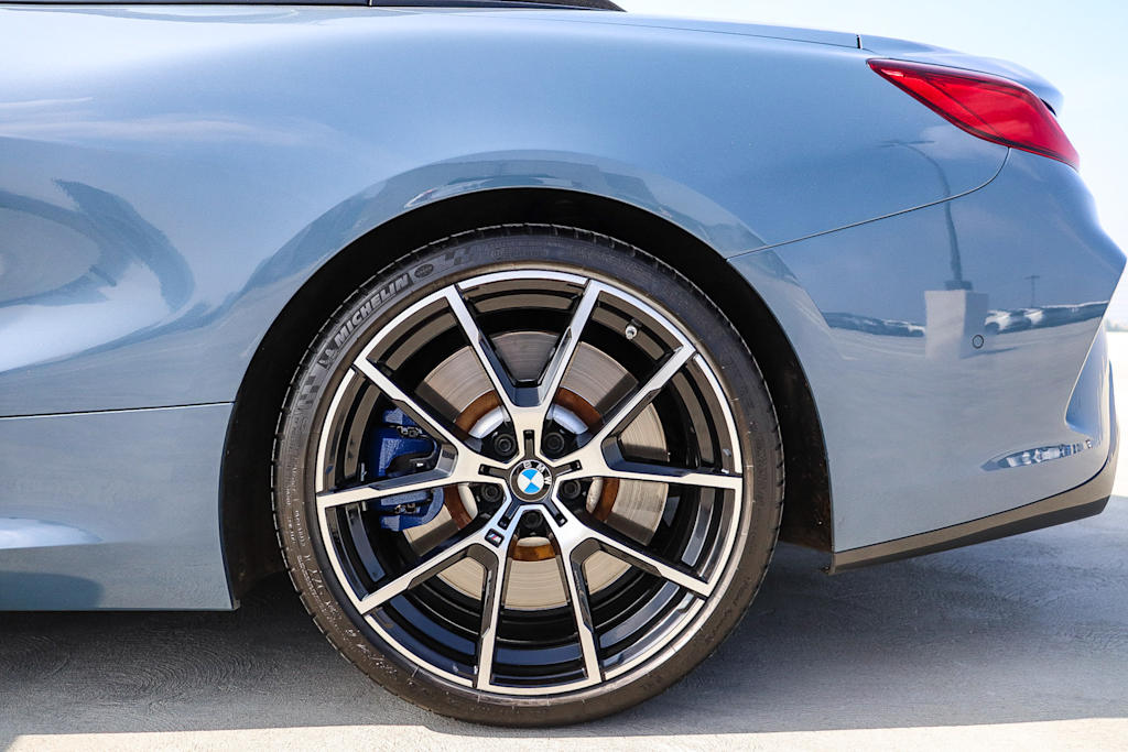 Thumbnail: 2022 BMW 8 Series - 8
