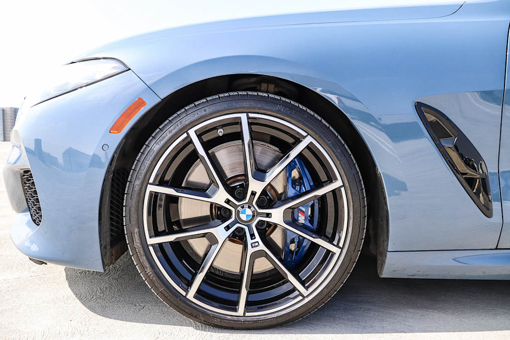 Thumbnail: 2022 BMW 8 Series - 24