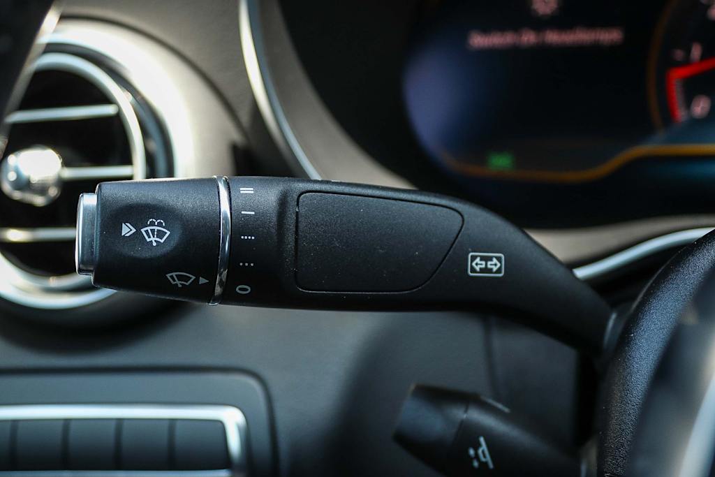 Thumbnail: 2019 Mercedes-Benz C-Class - 31