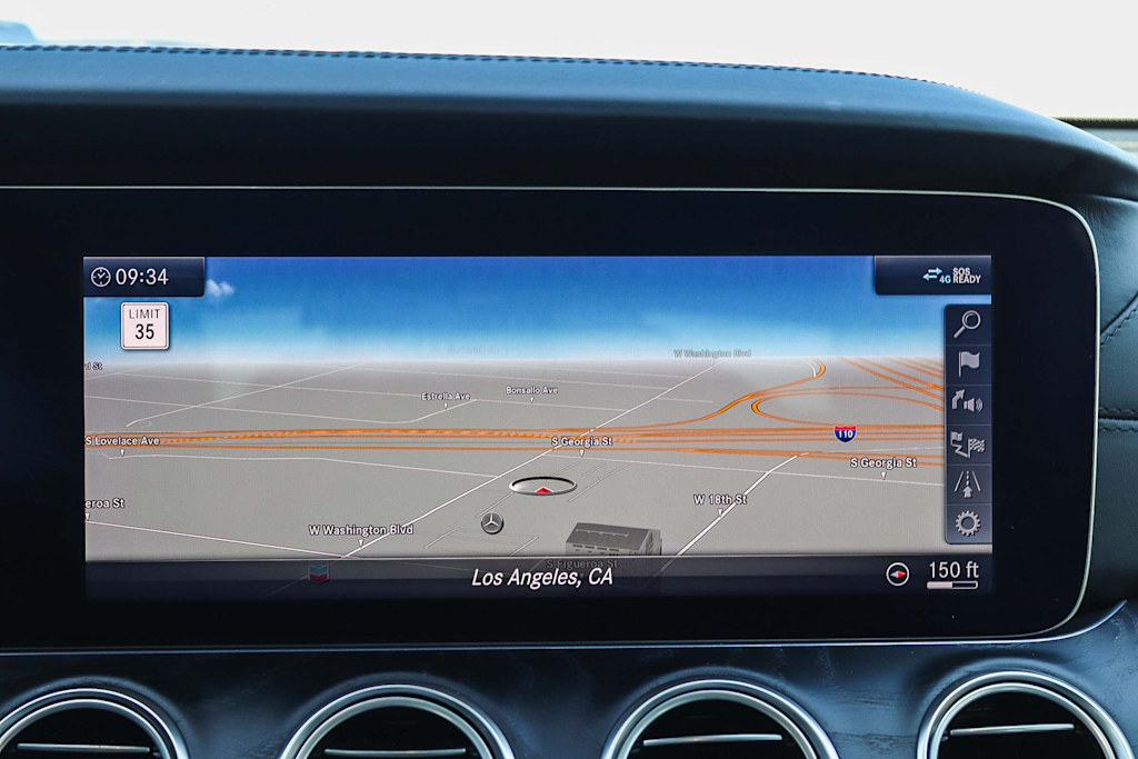 Thumbnail: 2019 Mercedes-Benz E-Class - 13