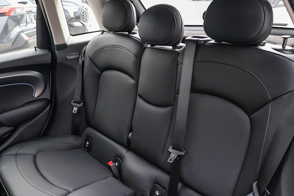 Thumbnail: 2023 MINI Cooper - 10