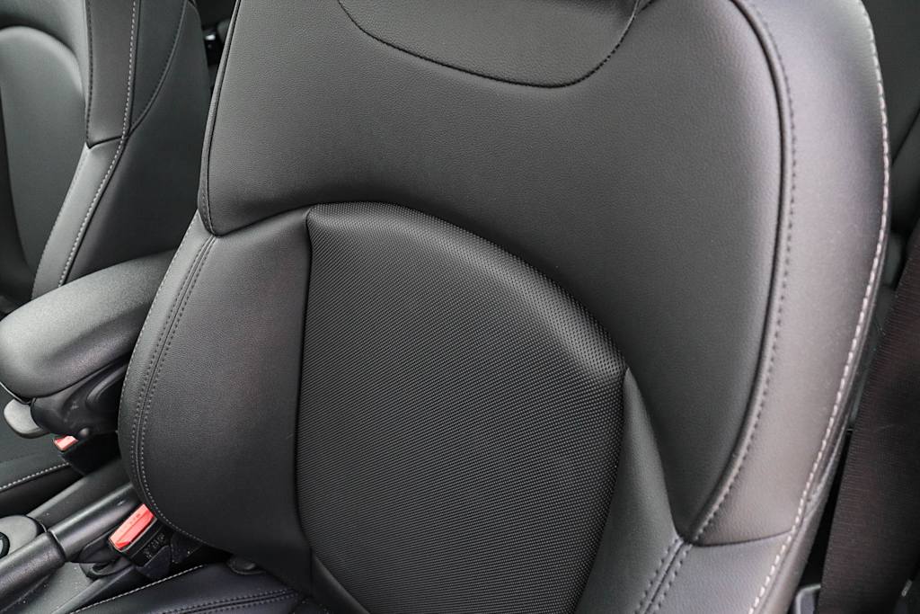 Thumbnail: 2023 MINI Cooper - 27