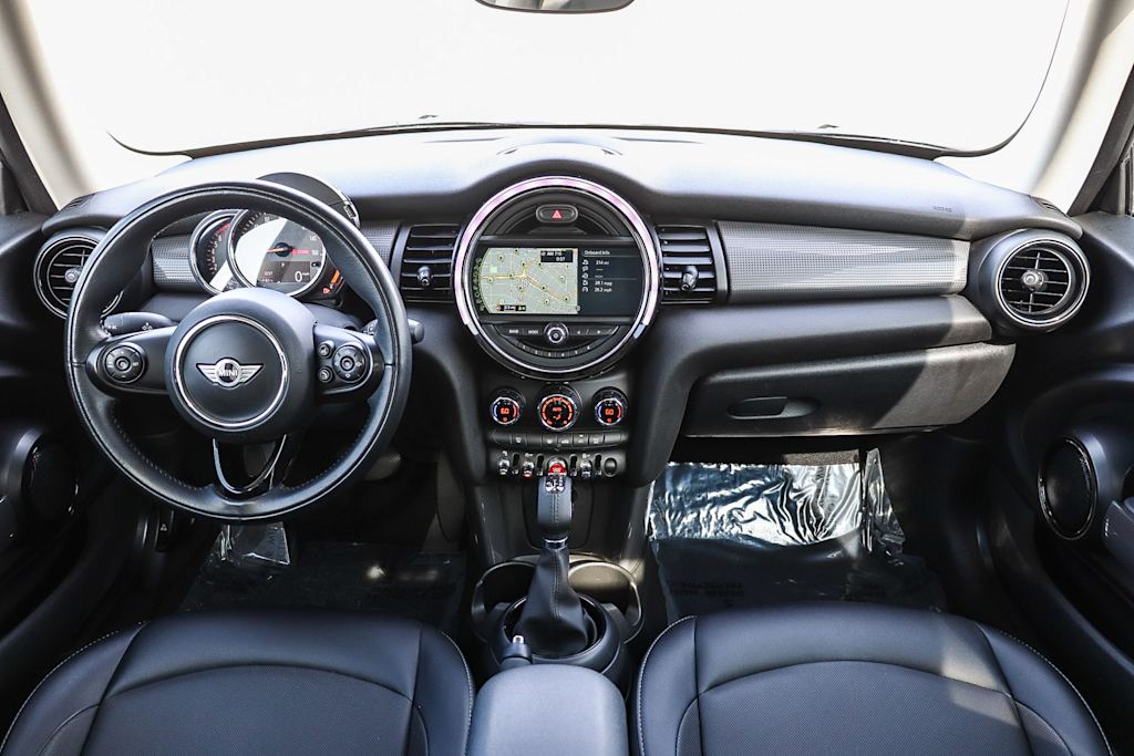 Thumbnail: 2018 MINI Cooper - 9